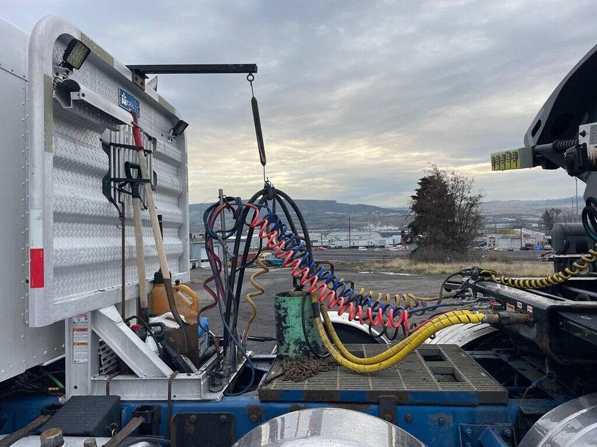 Used 2006 Kenworth T800