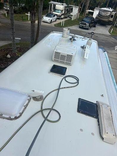 Used 1999 Itasca Suncruiser 35C