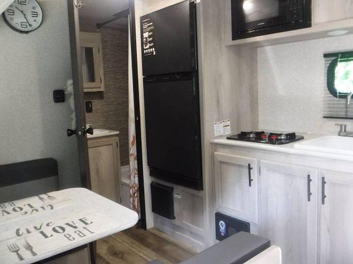 Used 2022 KZ Sportsman 170MB