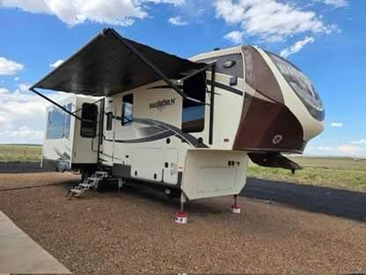 Used 2016 Heartland Bighorn 3575EL Fifth Wheel