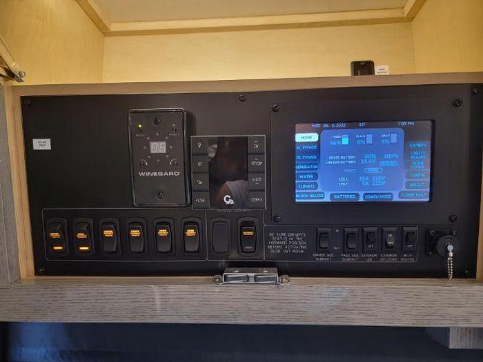 Used 2021 Newmar King Aire 4531