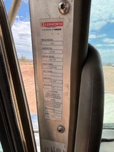 Used 2013 KENWORTH T800
