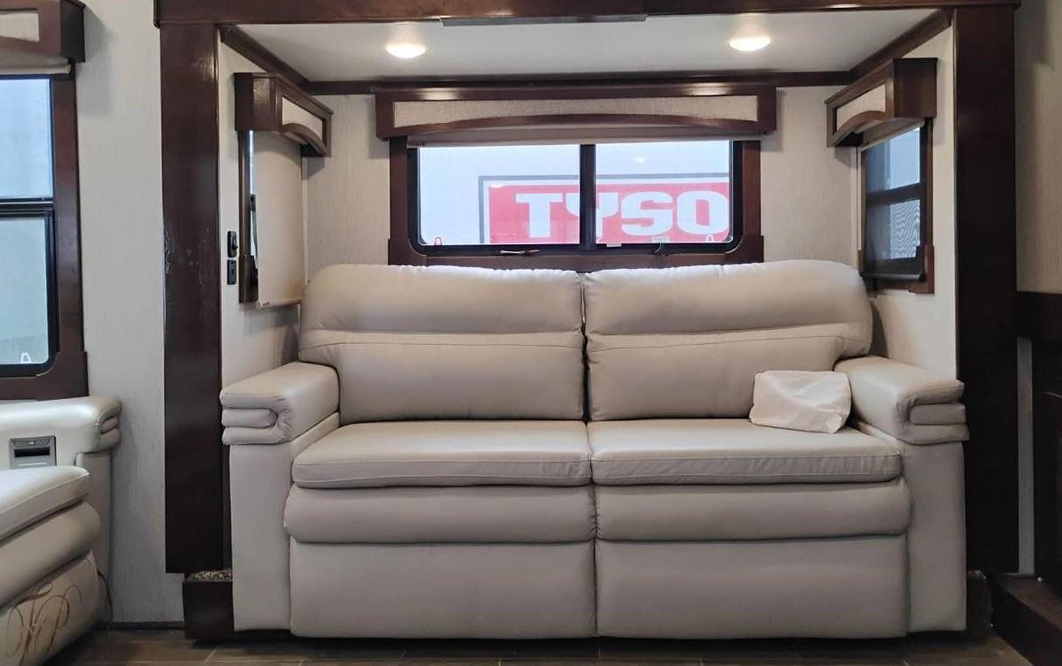 Used 2019 Crossroads Redwood 3951WB Fifth Wheel