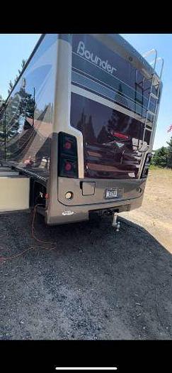 Used 2016 Fleetwood Bounder 34T