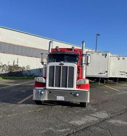 Used 2009 Peterbilt 389