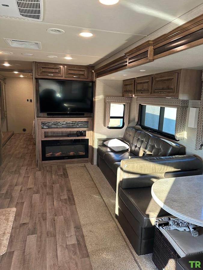Used 2019 Jayco Precept Prestige 36B Class A Motorhome
