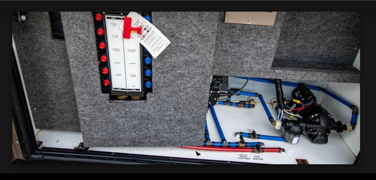 Used 2009 Foretravel Nimbus Tahoe 4030