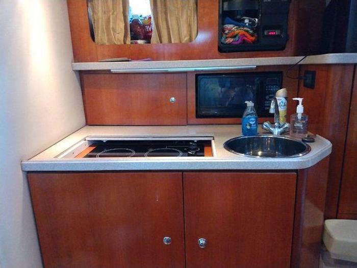 Used 2003 Regal Commodore 3060