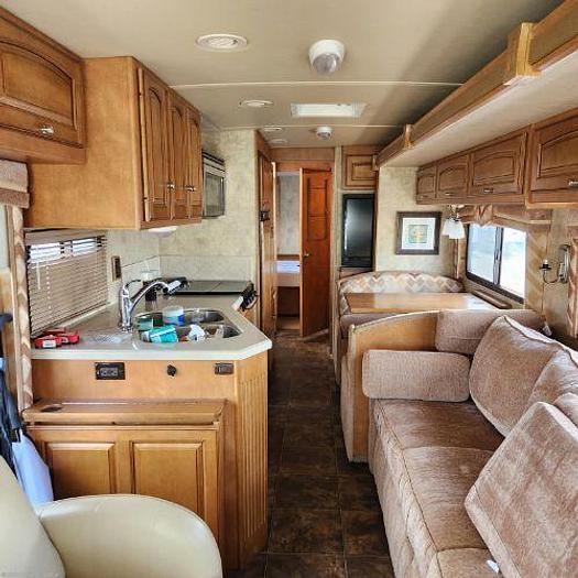 Used 2012 Winnebago SIGHTSEER 36V
