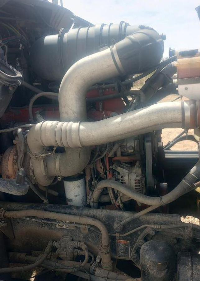 Used 2012 Kenworth T440 Box Truck