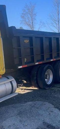 Used 2005 Mack CHN613