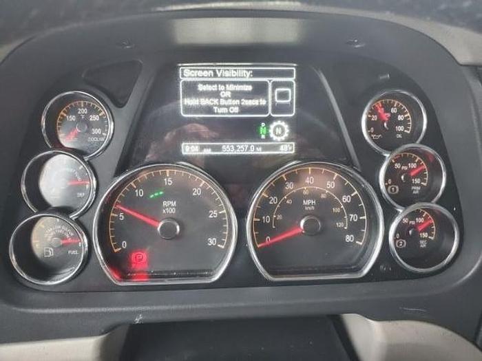 Used 2019 Peterbilt 579 Sleeper Semi Truck