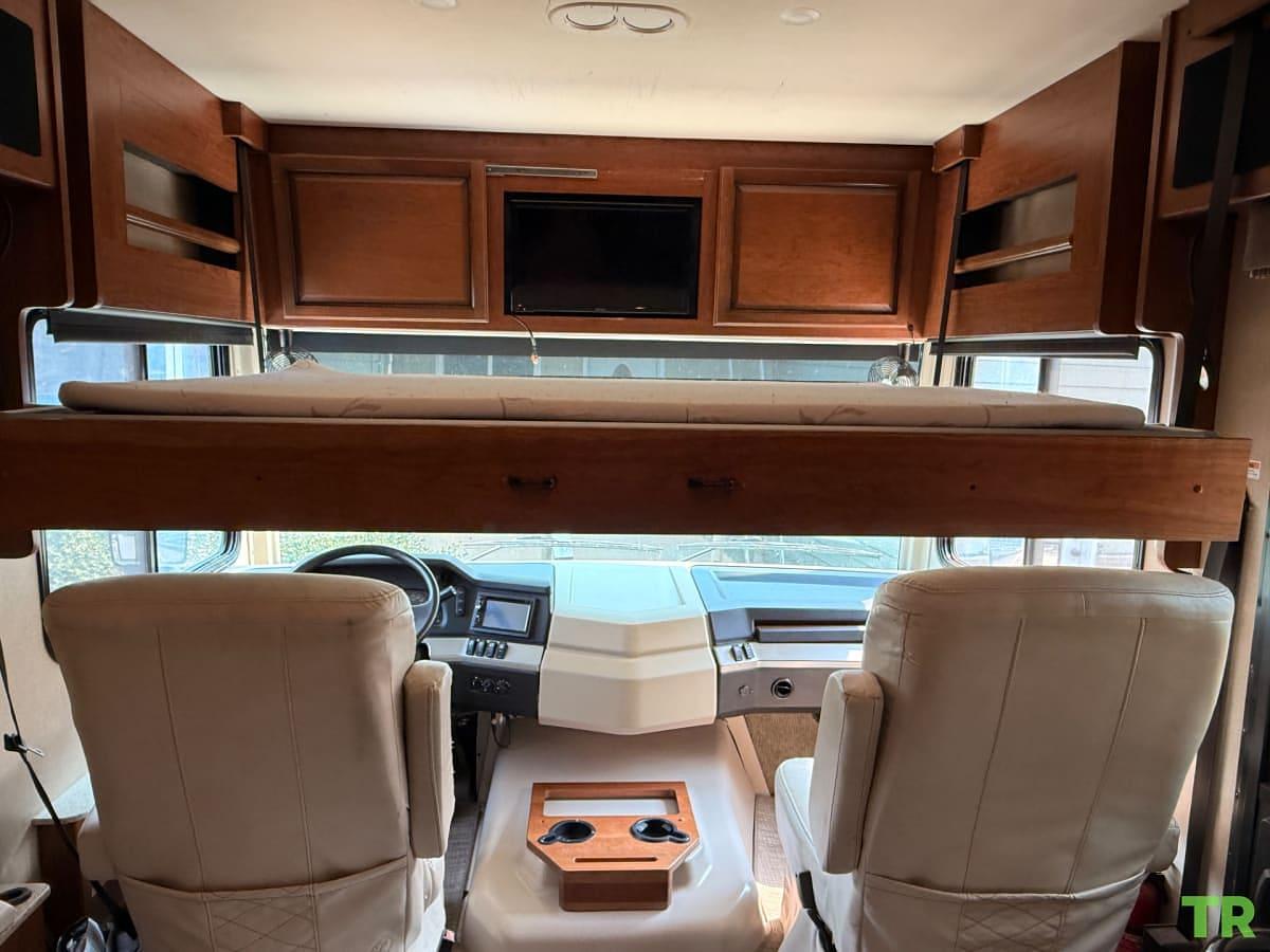 Used 2017 Fleetwood Bounder 36H | Bath & a Half | Bunkhouse | Sleeps 10 | 3 Slides | Only 45,300 Miles