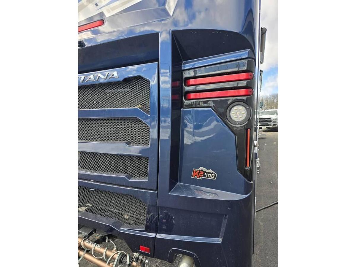 Used 2022 Newmar Ventana 4369