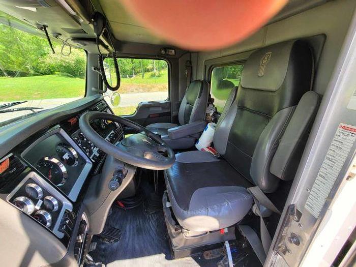 Used 2009 KENWORTH T800