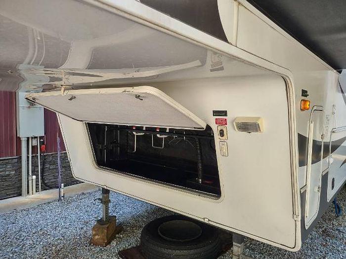 Used 2012 Keystone Cougar 331MKS