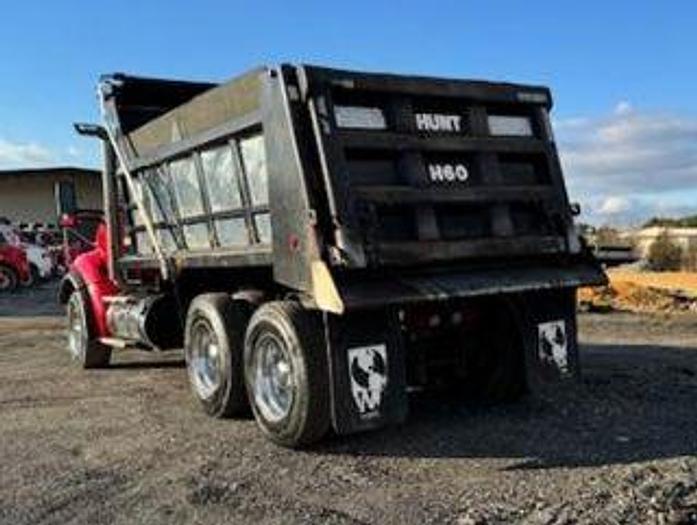 Used 2016 KENWORTH T880