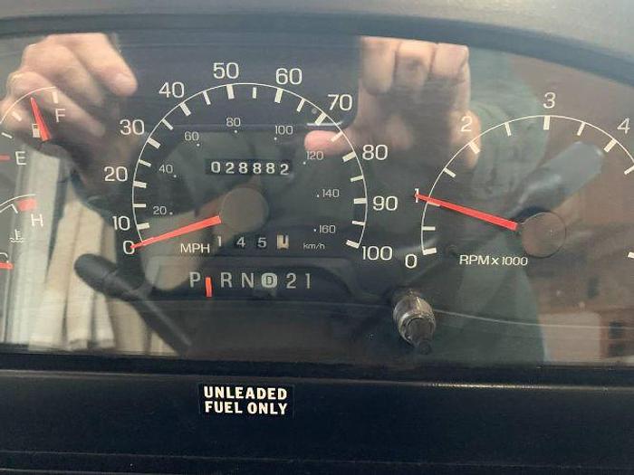 Used 2005 Winnebago Itasca Sunova 30B