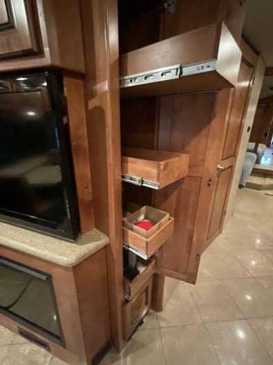 Used 2012 Monaco KNIGHT 36PFT