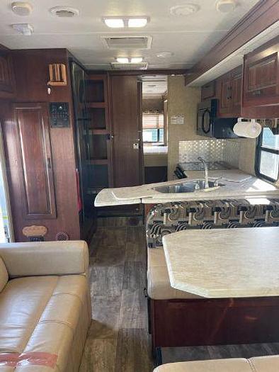 Used 2015 Forest River SUNSEEKER 3050S