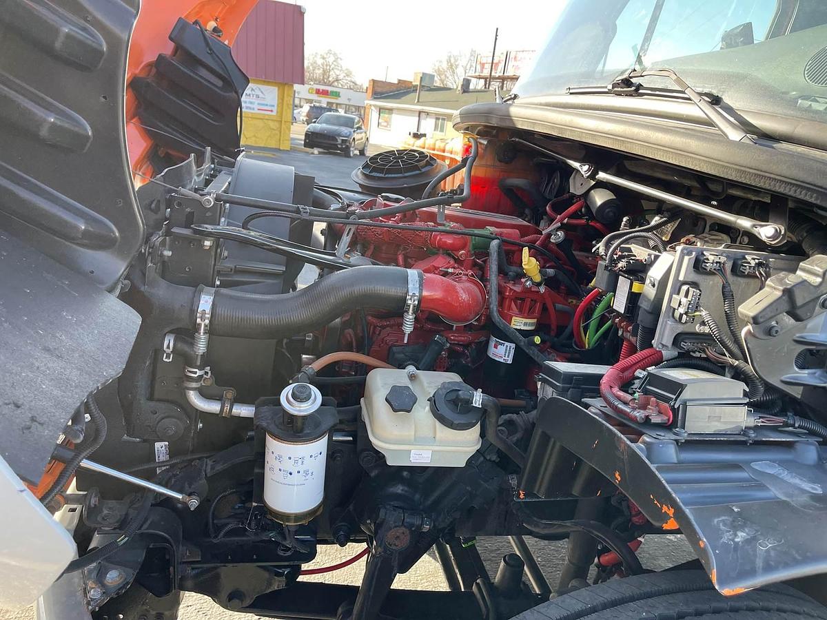 Used 2015 Freightliner M2