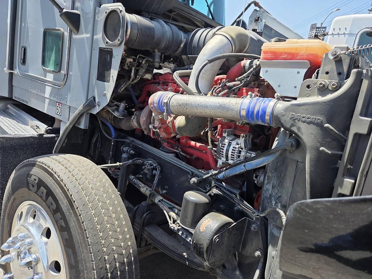 Used 2009 Kenworth T800 Dump Truck – 2018 LSX Swap