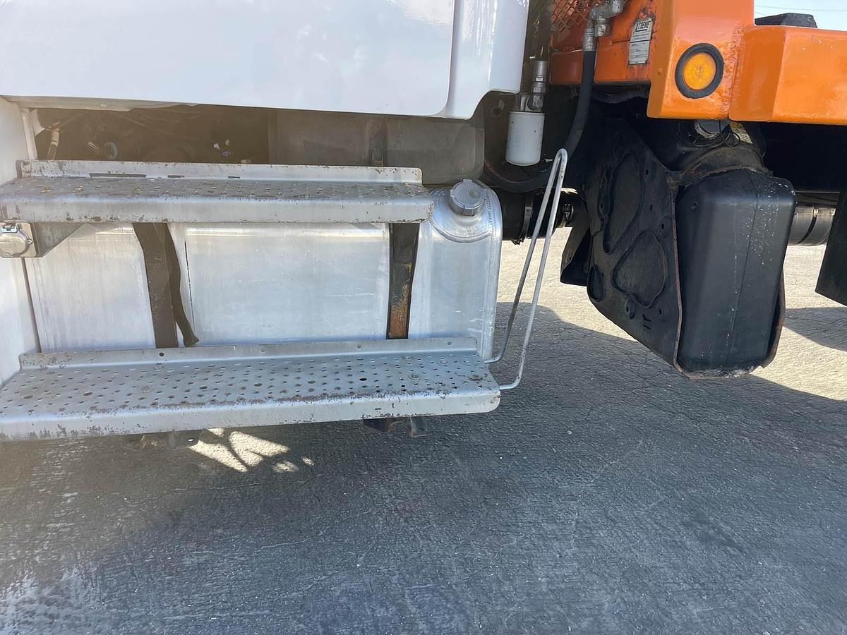 Used 2015 Freightliner M2