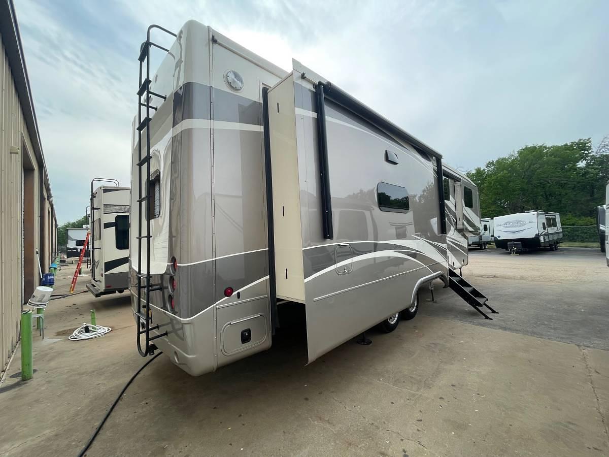 Used 2020 DRV Mobile Suites 36RKSB