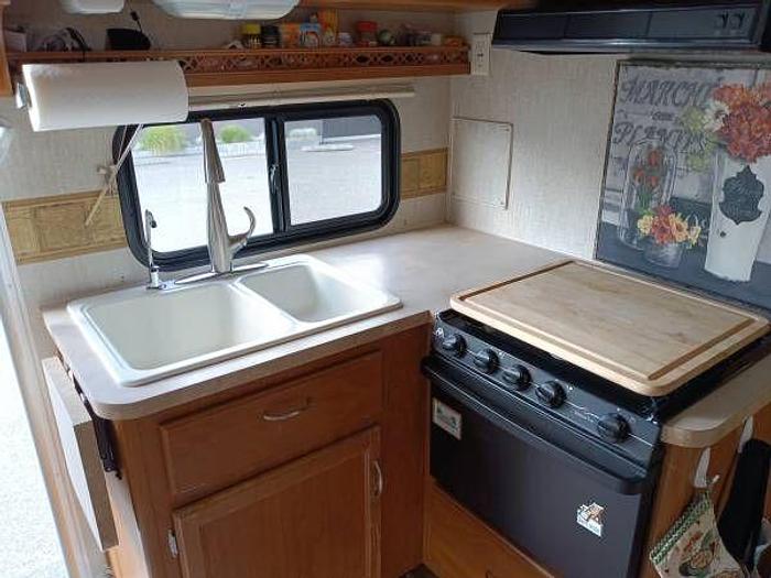 Used 2008 Fleetwood Tioga Ranger 31m class C