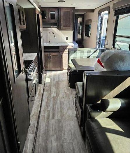Used 2022 Grand Design Transcend Xplor 260RB
