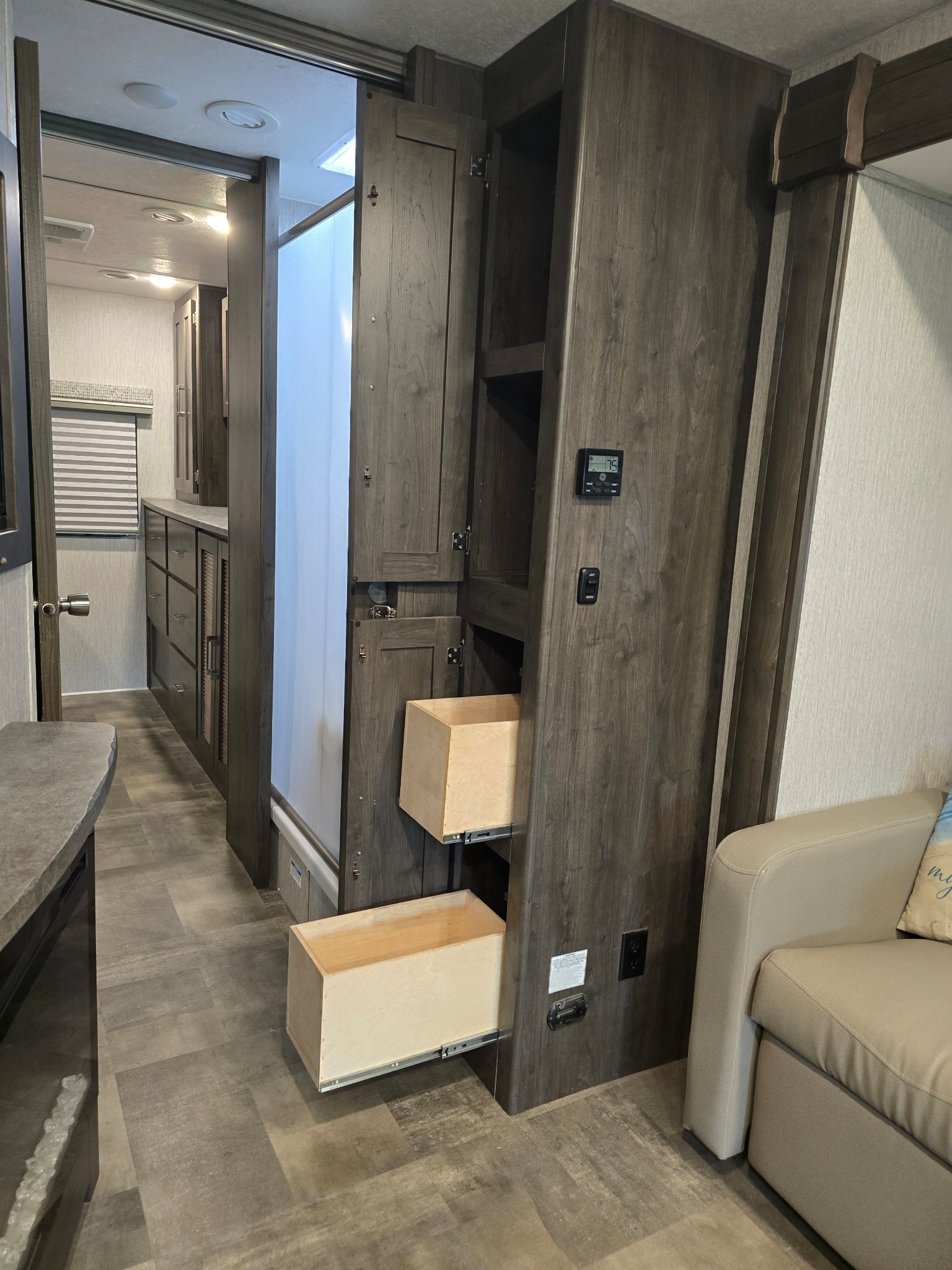 Used 2022 Coachmen Pursuit 31TS Class A Motorhome