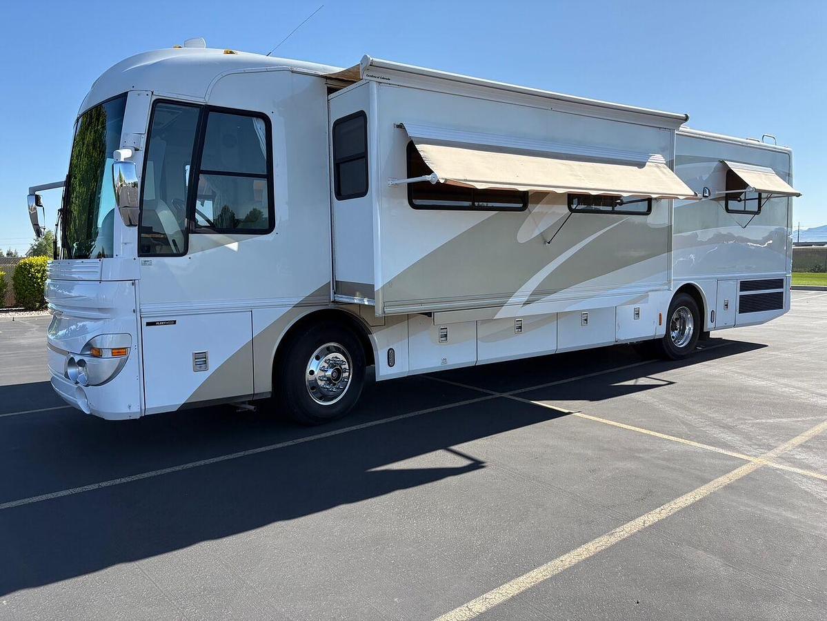 Used 2001 American Coach American Dream 37DRS Class A Motorhome