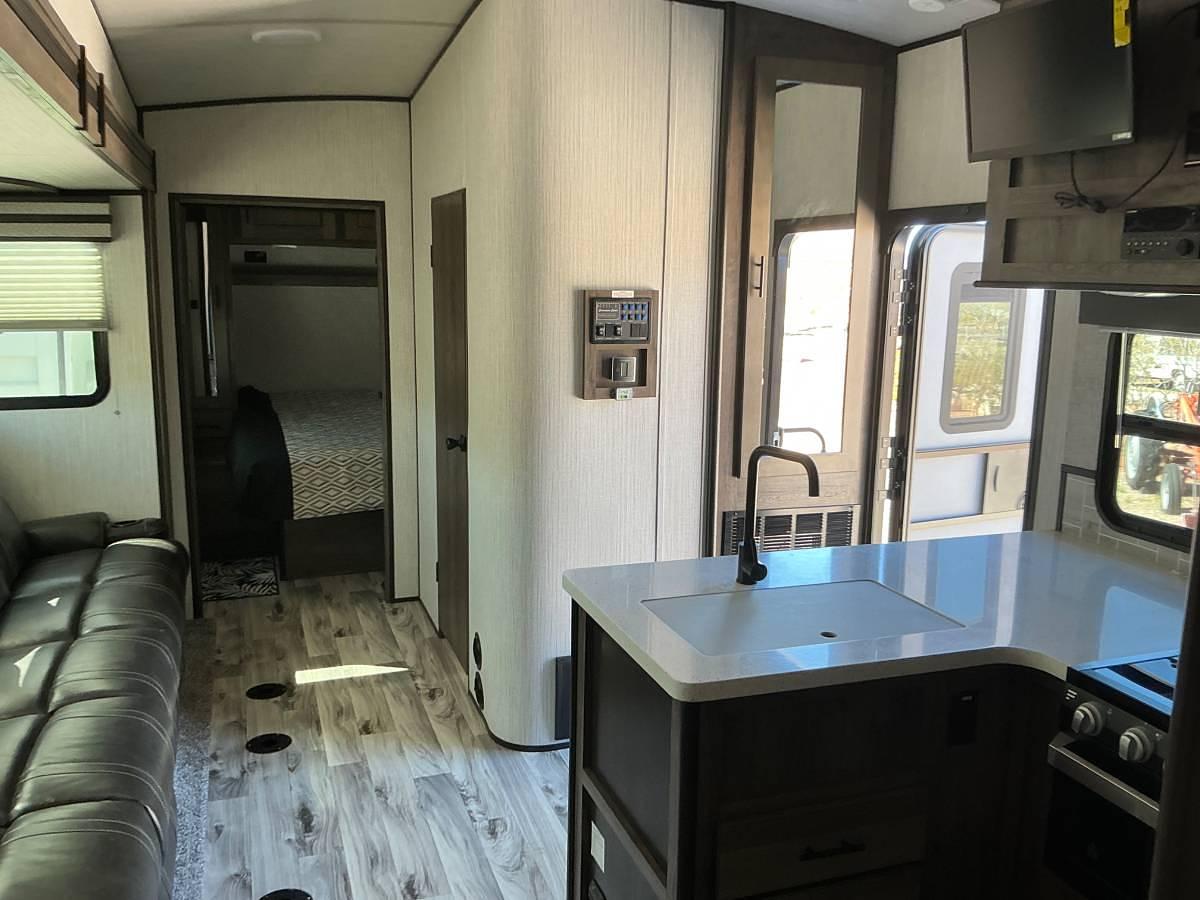 Used 2021 Heartland Torque T322 Toy Hauler