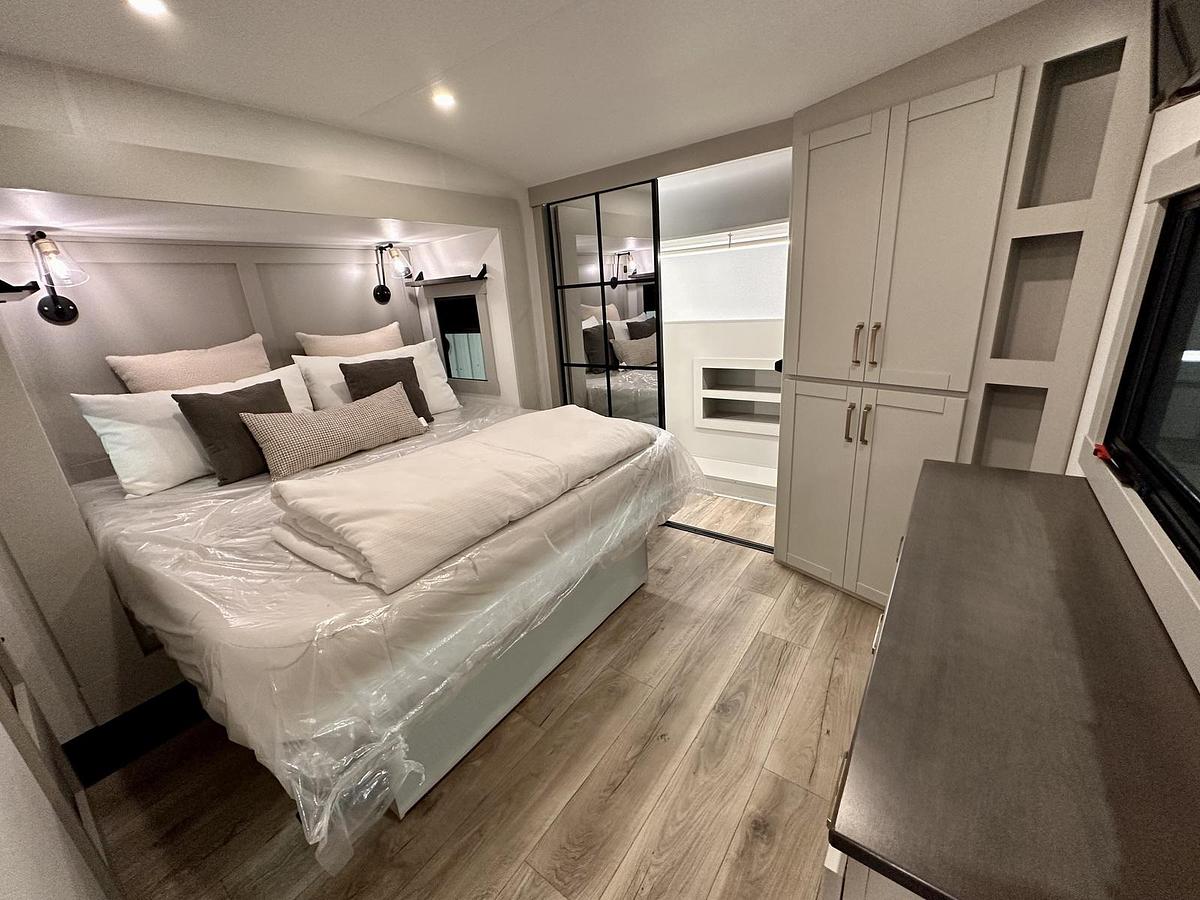 Used 2024 Brinkley Z3610 Fifth Wheel