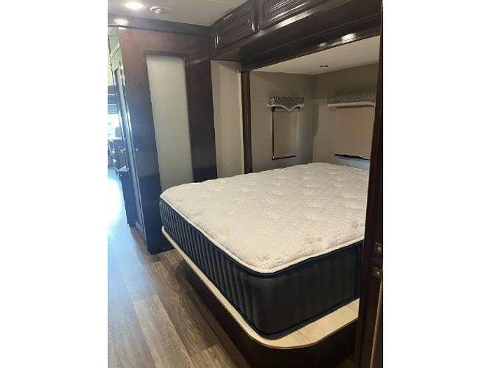 Used 2019 Forest River Georgetown XL 369DS