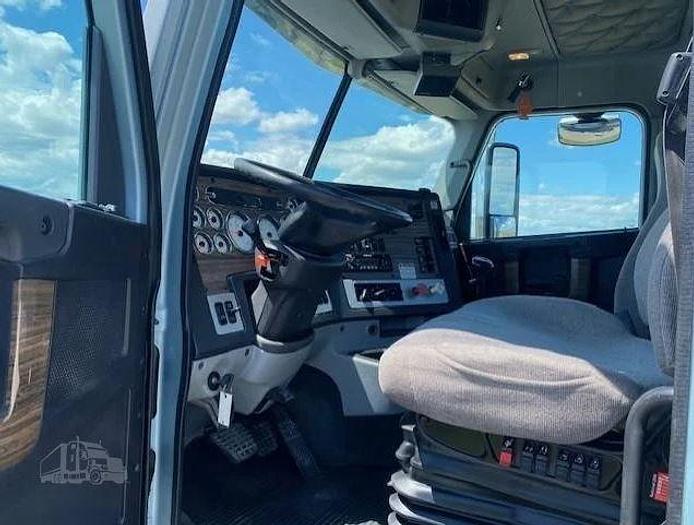 Used 2013 Freightliner Coronado 122 SD