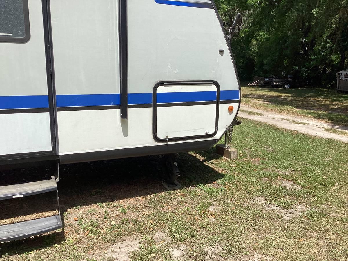 Used 2019 Jayco Feather