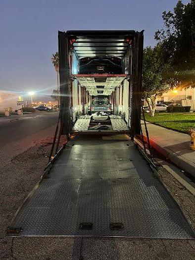 Used 2001 US Enclosed Car Hauler