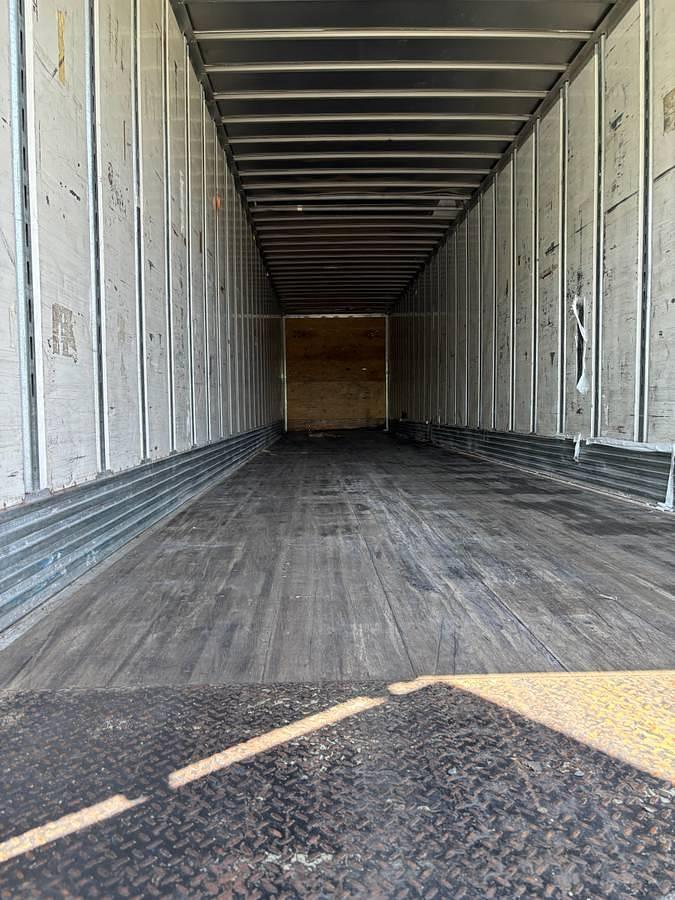 Used 2016 Utility 53' Dry Van Trailer – Swing Doors