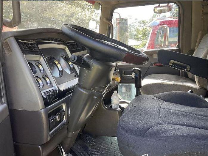 Used 2007 KENWORTH T800