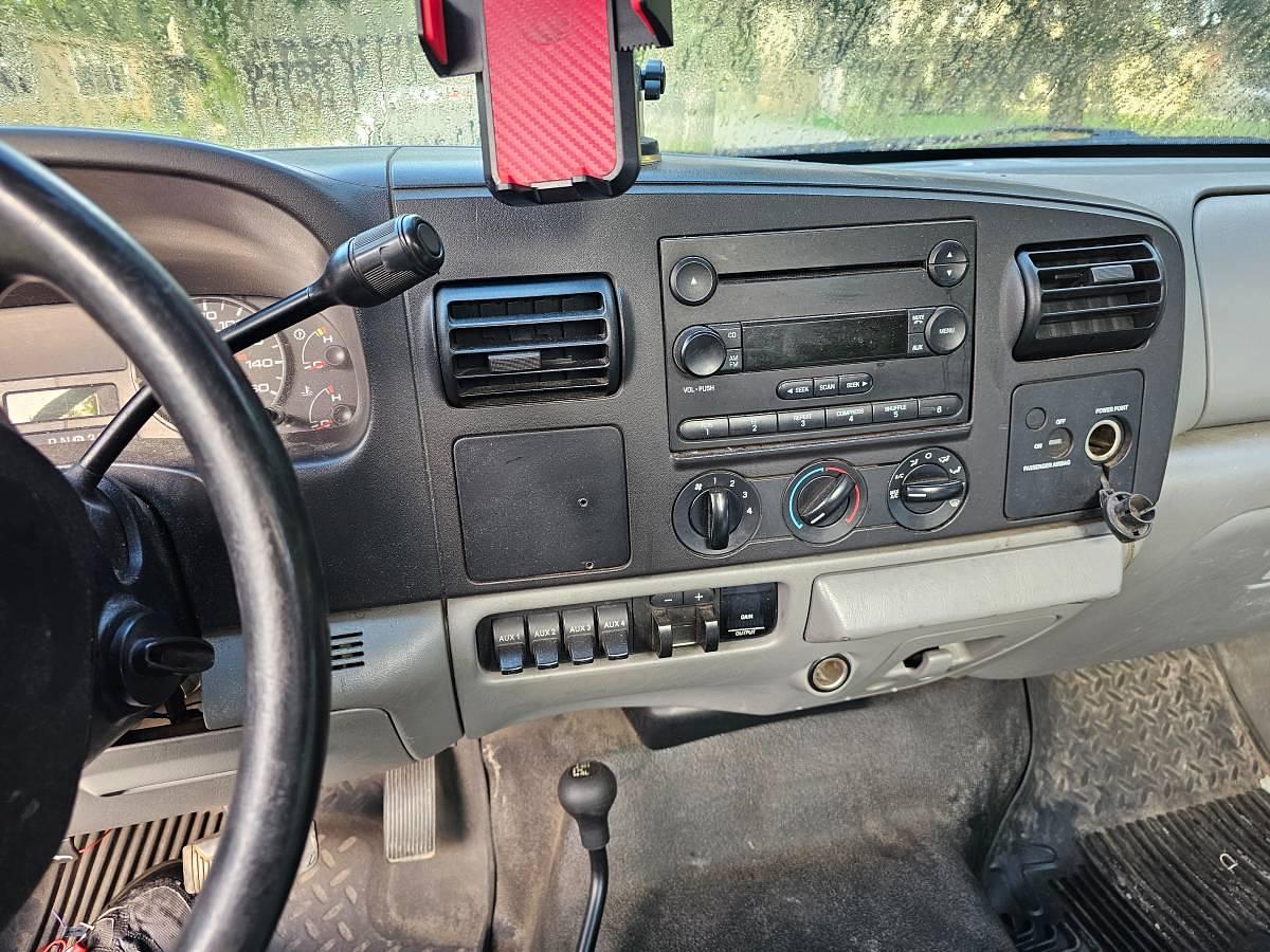 Used 2006 Ford F-250 Regular Cab, 4WD, 5.4L, Gas, Snow Plow ready