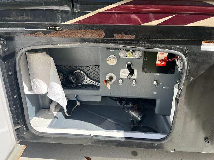 Used 2017 Fleetwood Discovery LXE 40X