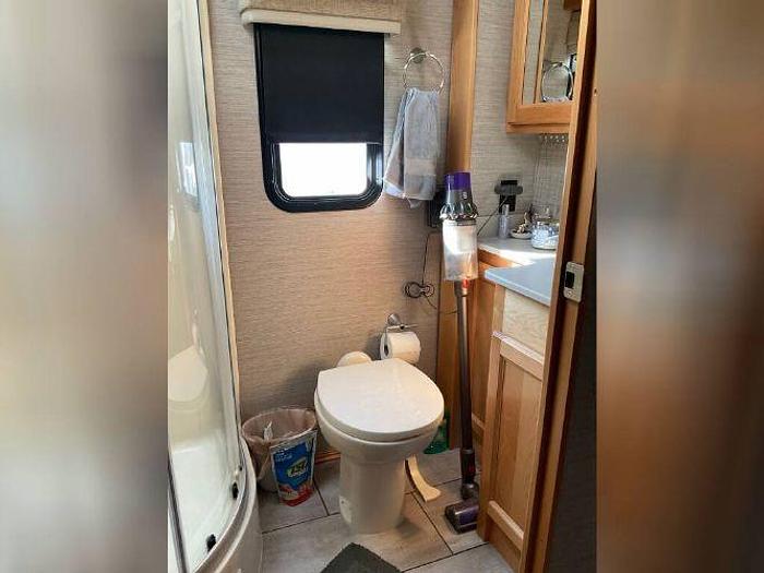 Used 2014 Tiffin Allegro Red 33AL