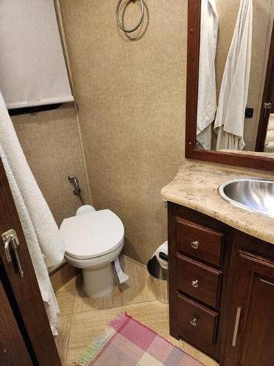 Used 2016 Coachmen Mirada 35LS