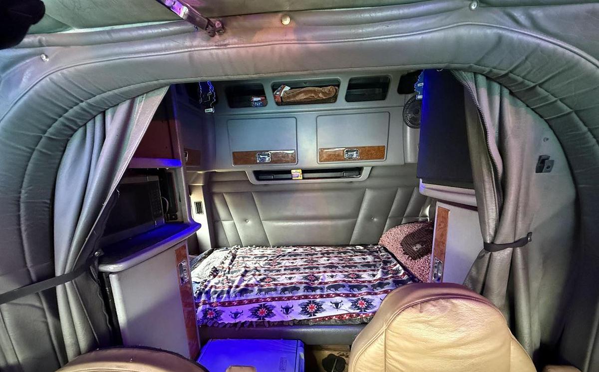 Used 1998 Peterbilt 379EXHD