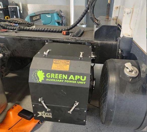 Used 2002 Peterbilt 379 EX