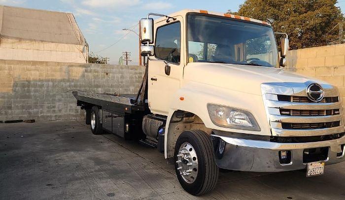 Used 2014 Hino 258 Rollback Tow Truck