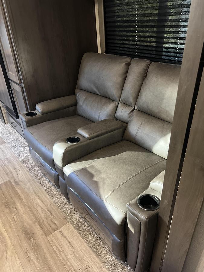 Used 2022 Grand Design Transcend Explorer 231 RK