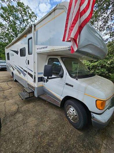 Used 2007 Fleetwood Tioga 31M