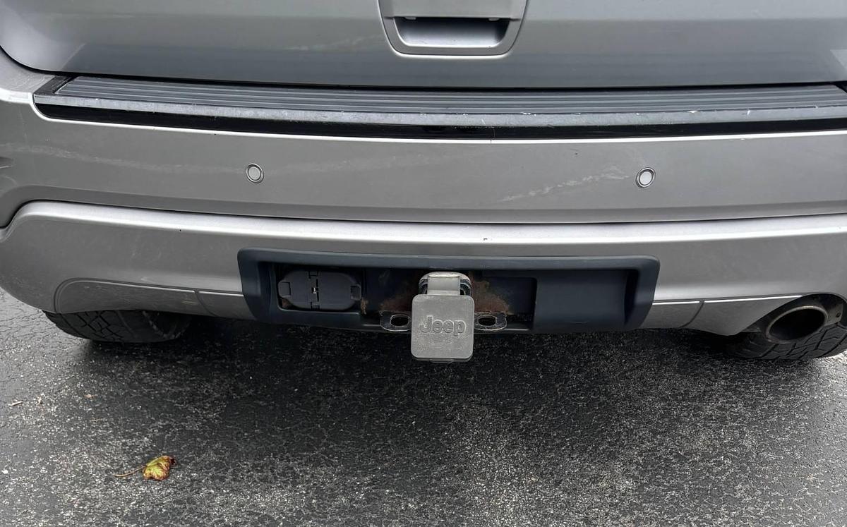 Used 2017 Jeep Grand Cherokee Laredo